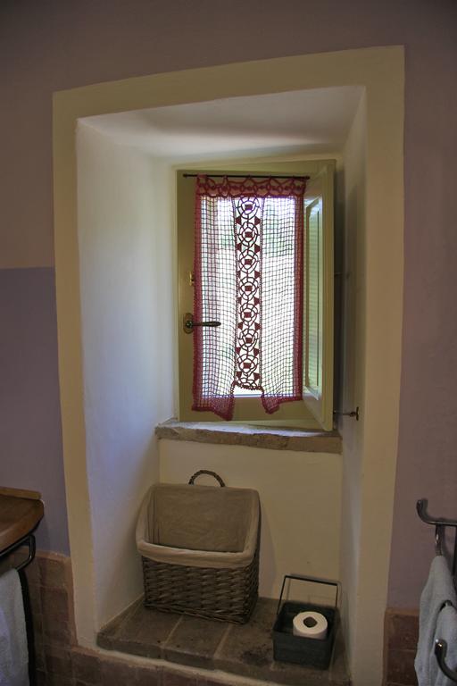 Bed and Breakfast Poggio Dei Prugnoli Tavoleto Exterior foto